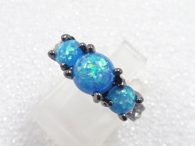 JAPANESE KIMONO / ANTIQUE COLORED STONE RING (SIZE 11)